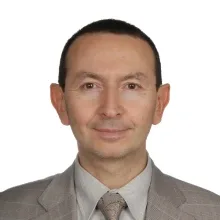 Prof. Dr. Haluk Demiroğlu — Hematoloji, Altındağ, Ankara. Portre fotoğrafı.