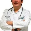 Dr. Mustafa Üncü — Acil Tıp, İskenderun, Hatay. Portre fotoğrafı.