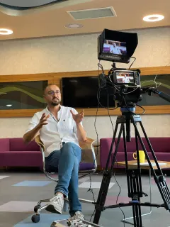 Op. Dr. Muzaffer Önder Öner profilinde yer alan galeri fotoğrafı.