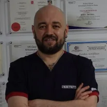 Op. Dr. Barış Özgürol — Ortopedi Ve Travmatoloji, İstanbul. Portre fotoğrafı.