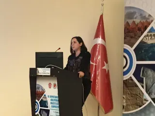 Prof. Dr. Aslı Doğruk Ünal profilinde yer alan galeri fotoğrafı.
