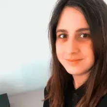 Psk. Miray Kansul — Psikoloji. Portre fotoğrafı.