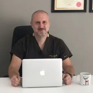 Prof. Dr. A. Alper Öz profilinde yer alan galeri fotoğrafı.