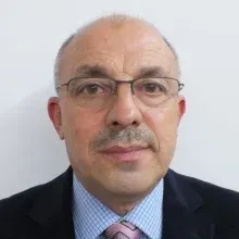 Doç. Dr. Selim Genç — Göz Hastalıkları, Beykoz, İstanbul. Portre fotoğrafı.