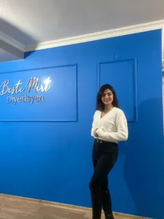 Dyt. Beste Mert profilinde yer alan galeri fotoğrafı.
