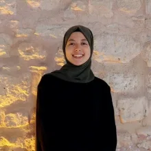 Psk. İrem Yüksel — Psikoloji. Portre fotoğrafı.