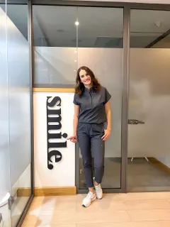 Uzm. Dt. Büşra Şenöz profilinde yer alan galeri fotoğrafı.
