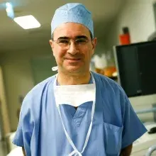 Prof. Dr. Murat Yayla — Kadın Hastalıkları Ve Doğum, İstanbul. Portre fotoğrafı.