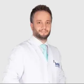Uzm. Dr. Abdullah Yağcı — Çocuk Sağlığı Ve Hastalıkları, Trabzon. Portre fotoğrafı.