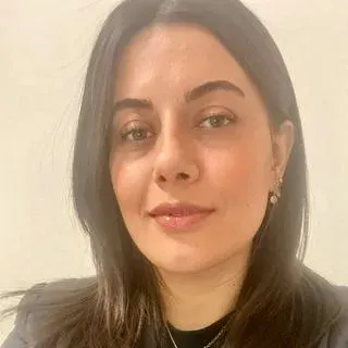 Psk. Emine Çoraklıoğlu — Psikoloji. Portre fotoğrafı.