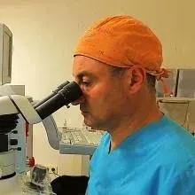 Op. Dr. Yetkin Özgan — Göz Hastalıkları, Adana. Portre fotoğrafı.