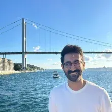 Psk. Mehmet Berti Baran — Psikoloji, İstanbul. Portre fotoğrafı.