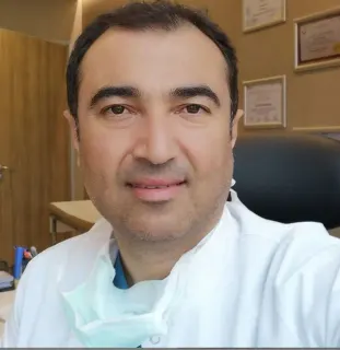 Op. Dr. Elşen Mehmetoğlu profilinde yer alan galeri fotoğrafı.