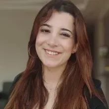 Psk. Melike Avcı — Psikoloji, Ankara. Portre fotoğrafı.