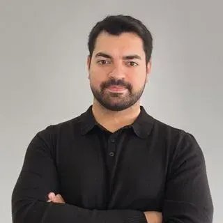 Fzt. Mustafa Kamil Kaya — Fizyoterapi Ve Rehabilitasyon, İzmit, Kocaeli. Portre fotoğrafı.