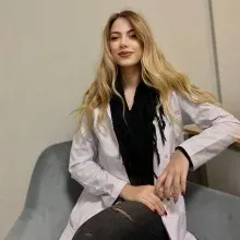 Dyt. Selin Şenel — Diyetisyen, Ankara. Portre fotoğrafı.