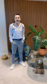 Uzm. Dr. Bedrettin Oflaz profilinde yer alan galeri fotoğrafı.
