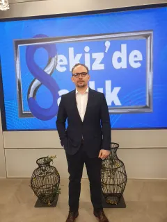 Doç. Dr. Emre Selçuk profilinde yer alan galeri fotoğrafı.