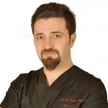 Op. Dr. Salih Demirelli — Genel Cerrahi, Batman. Portre fotoğrafı.