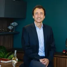 Prof. Dr. Gürkan Özkoç — Ortopedi Ve Travmatoloji, Seyhan, Adana. Portre fotoğrafı.