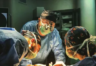 Op. Dr. Ahmet Savran profilinde yer alan galeri fotoğrafı.
