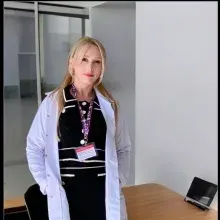 Dyt. Cansu Tepe — Diyetisyen. Portre fotoğrafı.