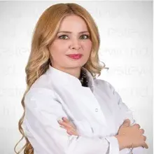 Op. Dr. Çiğdem Derya Aytop — Plastik Rekonstrüktif Ve Estetik Cerrahi, İstanbul. Portre fotoğrafı.