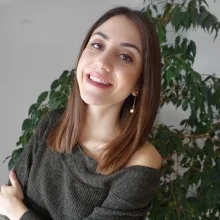 Psk. Miray Polat — Psikoloji. Portre fotoğrafı.
