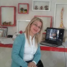Uzm. Dr. Şükran Telci — Psikiyatri, Antalya. Portre fotoğrafı.