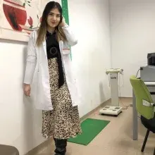 Dyt. Ezgi Ak — Diyetisyen. Portre fotoğrafı.