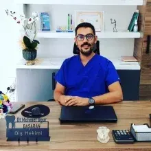 Dt. Mehmet Uğur Başaran — Diş Hekimi, Gaziantep. Portre fotoğrafı.