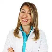 Dr. Dt. Dilek Kiper Akatay — Kadıköy, İstanbul. Portre fotoğrafı.