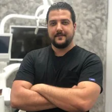 Dr. Dt. Aydın Gümüşdal — Esenyurt, İstanbul. Portre fotoğrafı.