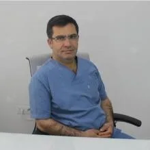 Dt. Şıho Demiroğlu — Diş Hekimi, Gaziantep. Portre fotoğrafı.