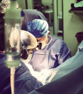Op. Dr. Ahmet Savran profilinde yer alan galeri fotoğrafı.