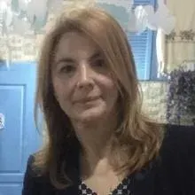 Dr. Oya Demirci — İstanbul. Portre fotoğrafı.