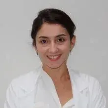 Uzm. Dr. Seda Yüksel Şimşek — Kadın Hastalıkları Ve Doğum, Yüreğir, Adana. Portre fotoğrafı.