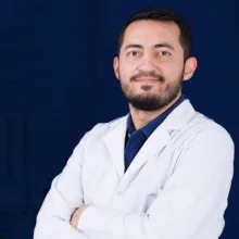 Dt. Kamil Gürcan Aygın — Diş Hekimi, Meram, Konya. Portre fotoğrafı.