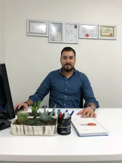 Prof. Dr. Süheyl Haytoğlu profilinde yer alan galeri fotoğrafı.