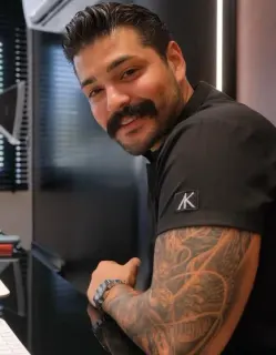 Dt. Ahmet Karadağlı profilinde yer alan galeri fotoğrafı.