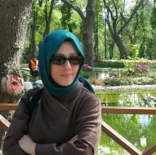 Kl. Psk. Ayşe Toker — Psikoloji, Kadıköy, İstanbul. Portre fotoğrafı.