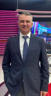 Prof. Dr. Kuthan Kavaklı profilinde yer alan galeri fotoğrafı.