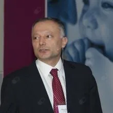 Prof. Dr. Koray Elter — Kadın Hastalıkları Ve Doğum, Edirne. Portre fotoğrafı.