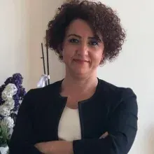 Dyt. Asude Elçi Karnap — Diyetisyen, İstanbul. Portre fotoğrafı.