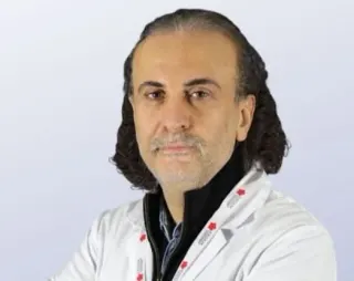 Doç. Dr. Abdurrahman Yücel Çölkesen profilinde yer alan galeri fotoğrafı.