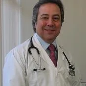 Doç. Dr. Ergun Çetinkaya — Çankaya, Ankara. Portre fotoğrafı.