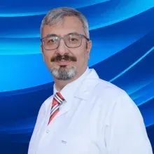 Uzm. Dr. Süleyman Yeyen — Çanakkale. Portre fotoğrafı.