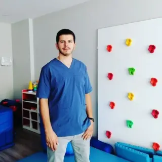 Uzm. Fzt. Mehmet Kamalı profilinde yer alan galeri fotoğrafı.