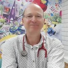 Uzm. Dr. Hakan Özkan — Çocuk Sağlığı Ve Hastalıkları, Çukurova, Adana. Portre fotoğrafı.