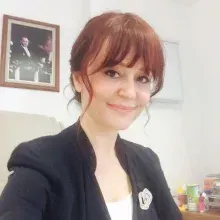 Prof. Dr. Ayşen Bingöl — Konyaaltı, Antalya. Portre fotoğrafı.